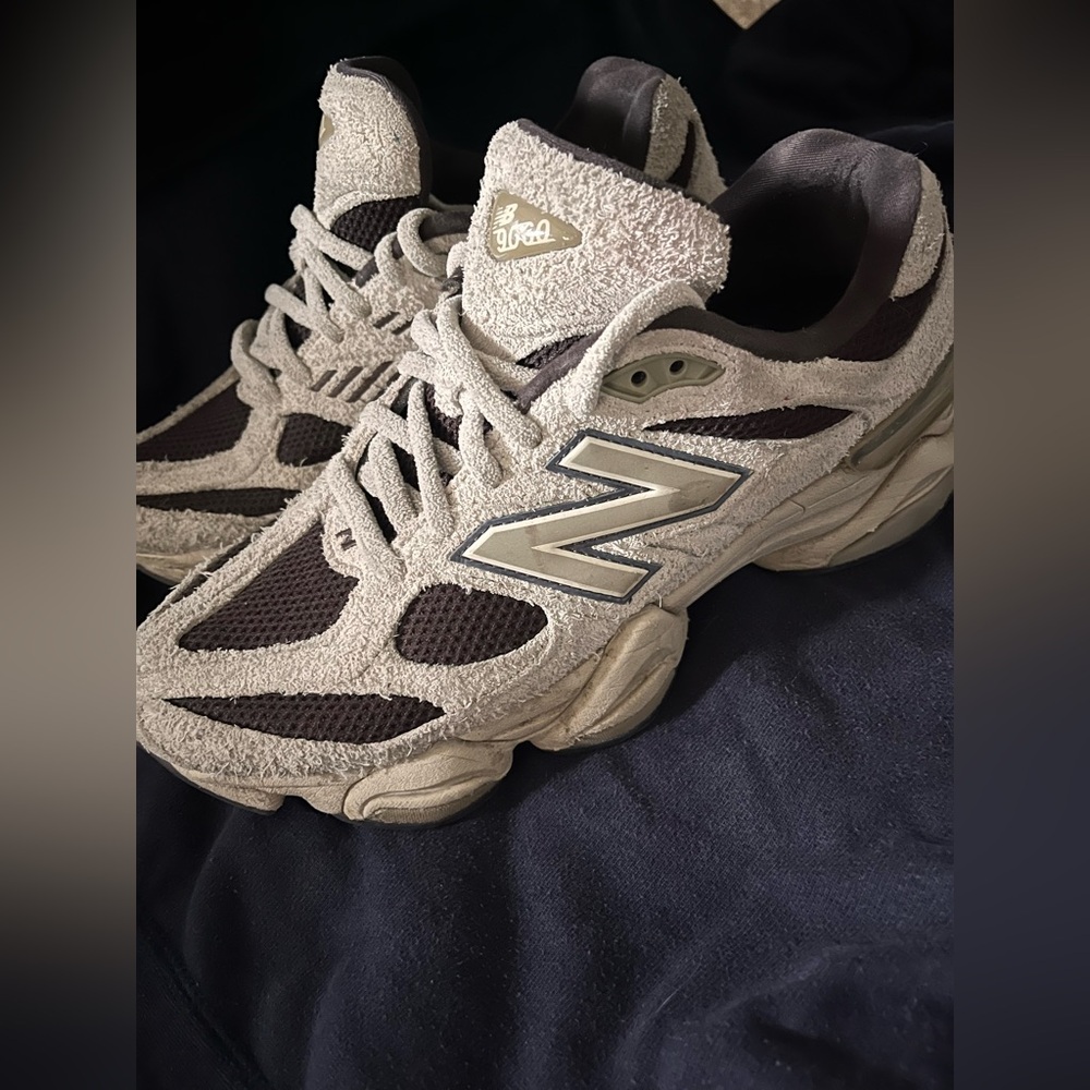 New Balance x Sydney McLaughlin-Levrone 9060 'Linen Black Coffee'  Mens 8
